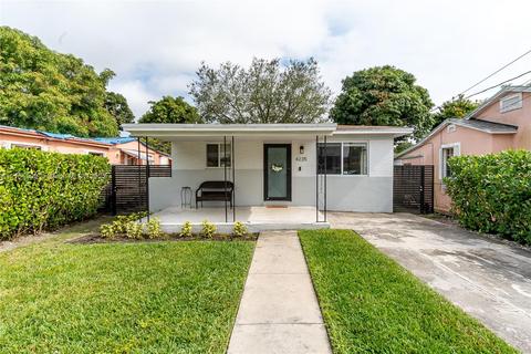 4235 E 9th Ln, Hialeah, FL 33013 photo 2
