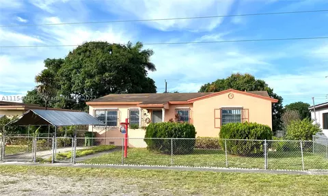 535 E 33rd St, Hialeah, FL 33013 photo 1