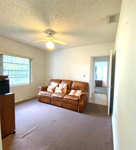 535 E 33rd St, Hialeah, FL 33013 photo 11