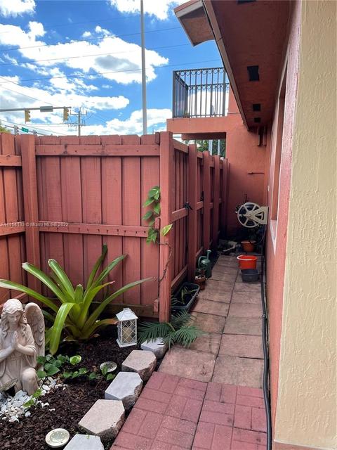 991 E 17th St, Hialeah, FL 33010 photo 8