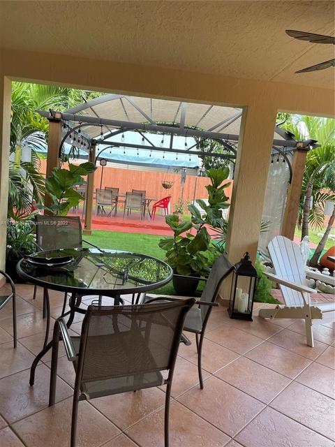 991 E 17th St, Hialeah, FL 33010 photo 6