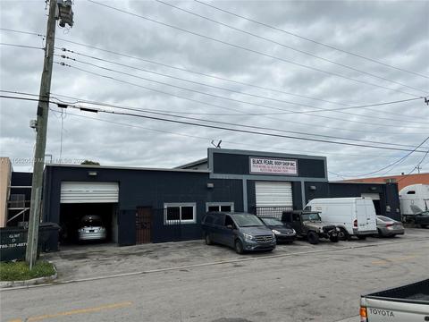 4220 E 11th Ave, Hialeah, FL 33013 photo 1