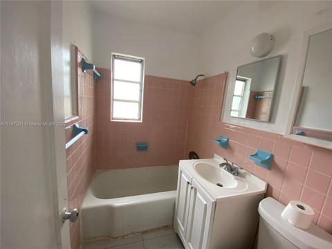 166 E 40th St, Hialeah, FL 33013 photo 7
