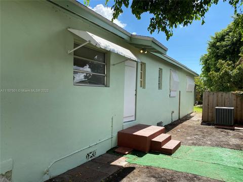 166 E 40th St, Hialeah, FL 33013 photo 12
