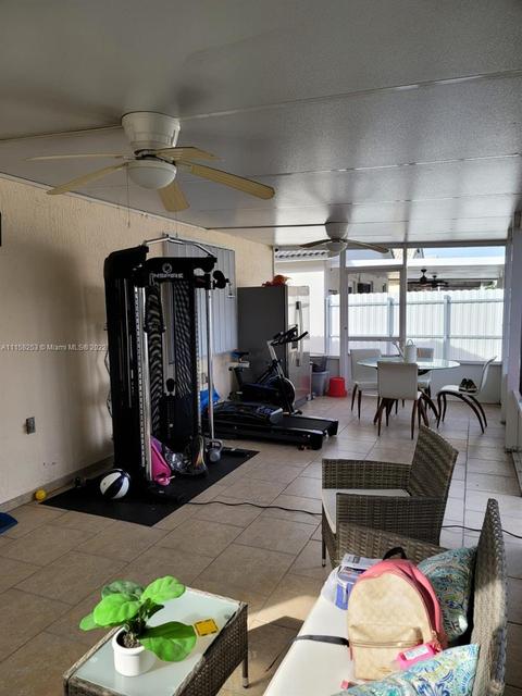 2641 W 68th Pl, Hialeah, FL 33016 photo 16
