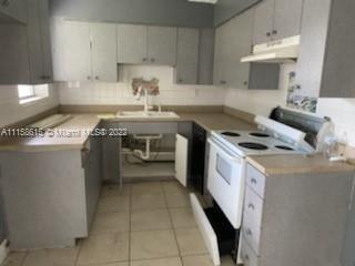 1204 E River Dr, Margate, FL 33063 photo 4