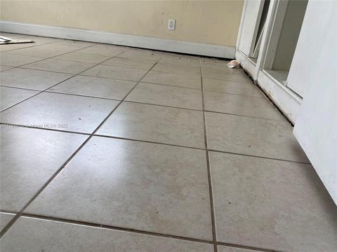 1204 E River Dr, Margate, FL 33063 photo 9