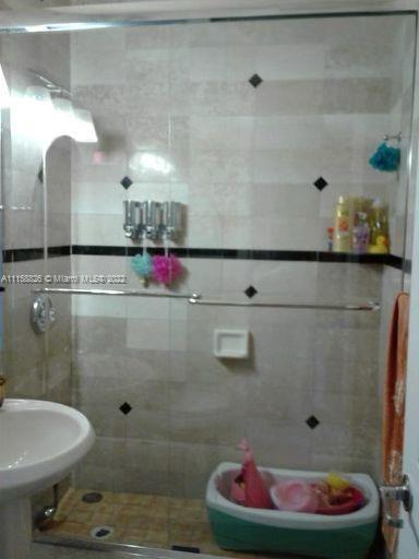 1167 E 2nd Ave, Hialeah, FL 33010 photo 4
