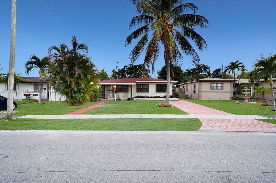 1280 NE 160th St, North Miami Beach, FL 33162 25 Photos MLS 