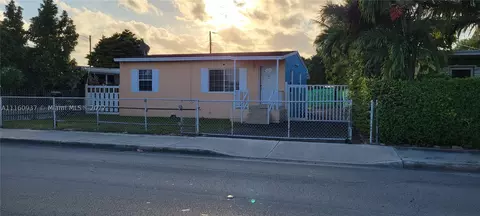 4420 E 4th Ave, Hialeah, FL 33013 photo 1