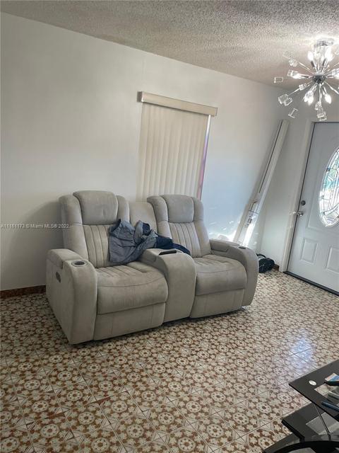 691 E 23rd St, Hialeah, FL 33013 photo 10