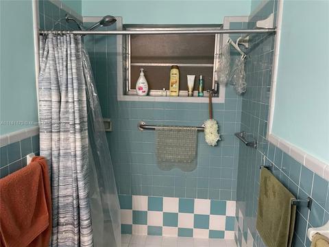 691 E 23rd St, Hialeah, FL 33013 photo 21