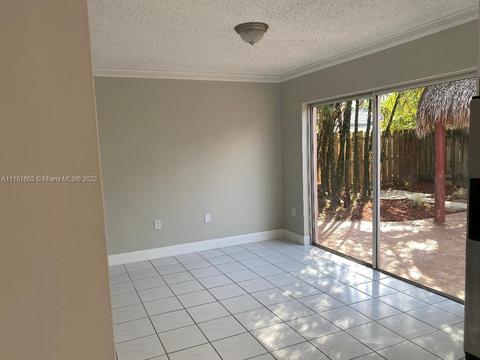 9050 NW 192nd Ter, Hialeah, FL 33018 photo 6