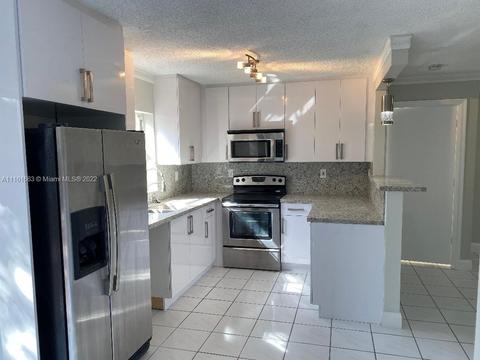 9050 NW 192nd Ter, Hialeah, FL 33018 photo 7