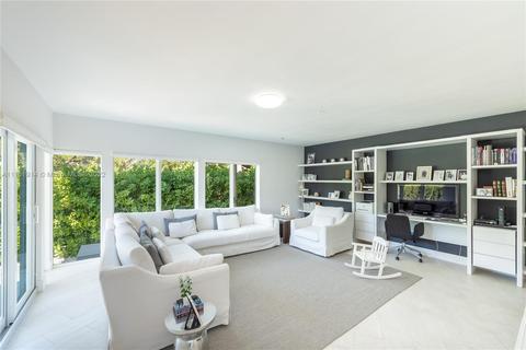 255 Harbor Dr, Key Biscayne, FL 33149 photo 10