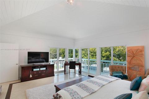255 Harbor Dr, Key Biscayne, FL 33149 photo 17