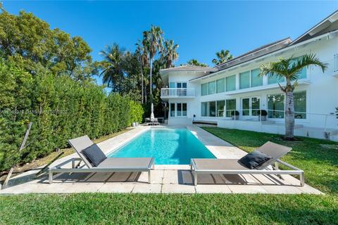 255 Harbor Dr, Key Biscayne, FL 33149 photo 2