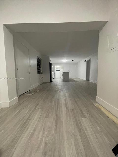 631 E 47th St, Hialeah, FL 33013 photo 19