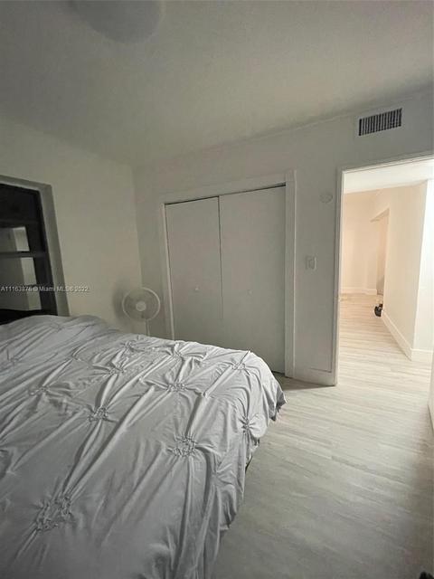 631 E 47th St, Hialeah, FL 33013 photo 16