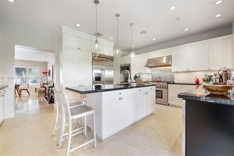 467 Loretto Ave, Coral Gables, FL 33146 photo 7