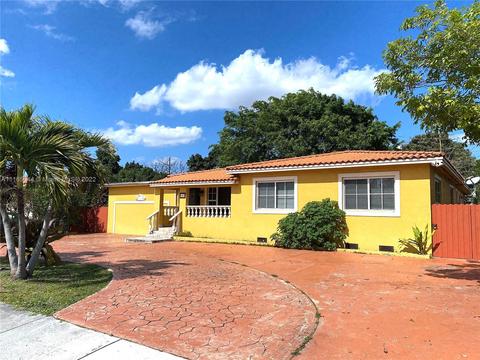 565 E 32nd St, Hialeah, FL 33013 photo 2