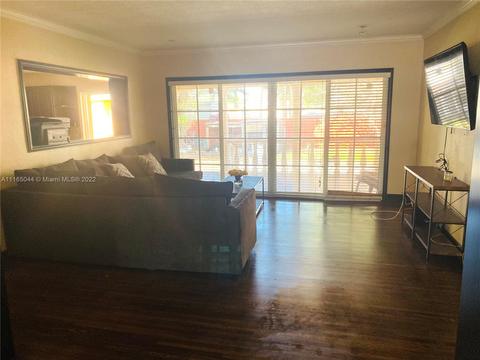 565 E 32nd St, Hialeah, FL 33013 photo 17