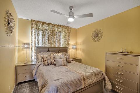 5941 S Sable Cir, Margate, FL 33063 photo 28
