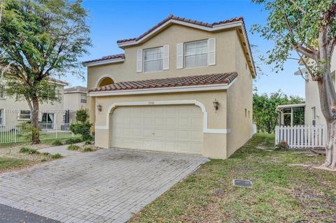 5941 S Sable Cir, Margate, FL 33063 photo 4