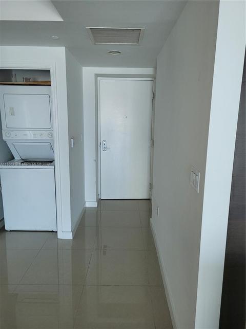 55 SE 6th St #2900, Miami, FL 33131 photo 7