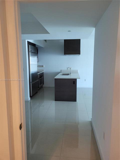 55 SE 6th St #2900, Miami, FL 33131 photo 4