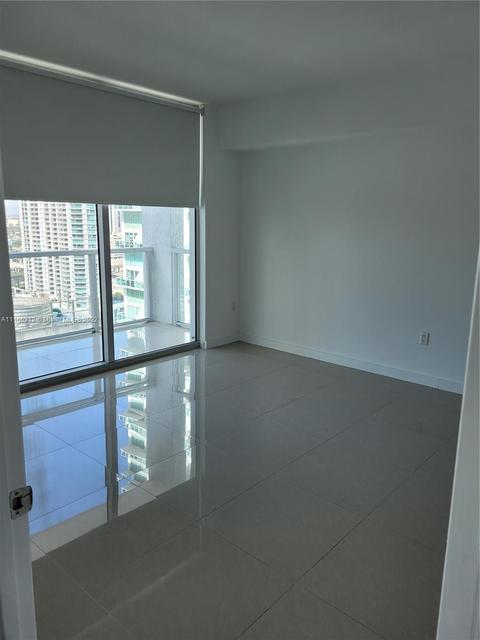 55 SE 6th St #2900, Miami, FL 33131 photo 3