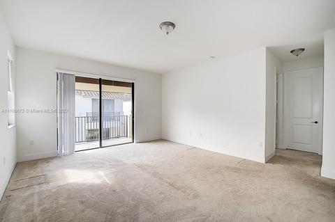 3232 W 98th Pl, Hialeah, FL 33018 photo 24