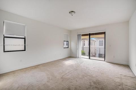 3232 W 98th Pl, Hialeah, FL 33018 photo 7