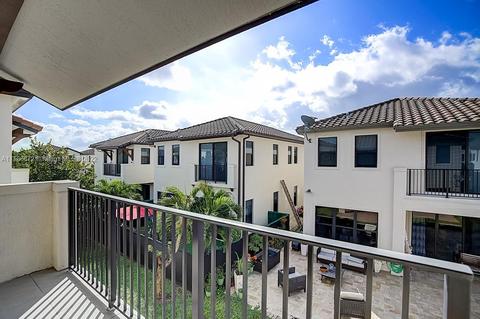 3232 W 98th Pl, Hialeah, FL 33018 photo 27
