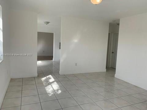 715 E 37th St, Hialeah, FL 33013 photo 16