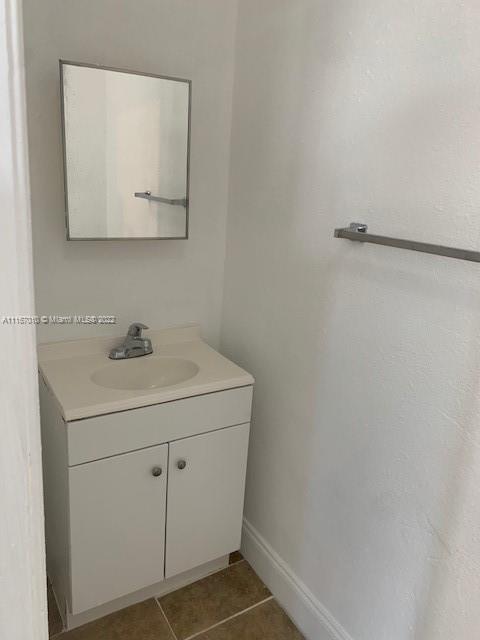 715 E 37th St, Hialeah, FL 33013 photo 12
