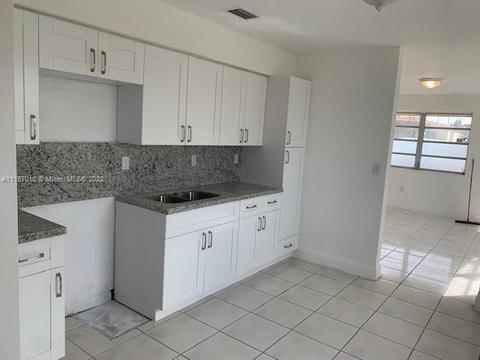 715 E 37th St, Hialeah, FL 33013 photo 3