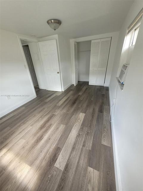 521 E 38th St, Hialeah, FL 33013 photo 12