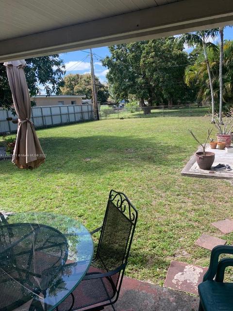 5050 E 8th Ave, Hialeah, FL 33013 photo 5