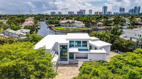 921 Diplomat Pkwy, Hollywood, FL 33019