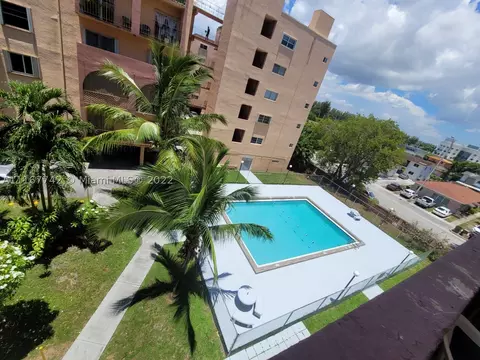 460 E 23rd St #318, Hialeah, FL 33013 photo 1