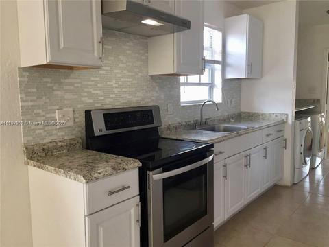 291 E 56th St, Hialeah, FL 33013 photo 9