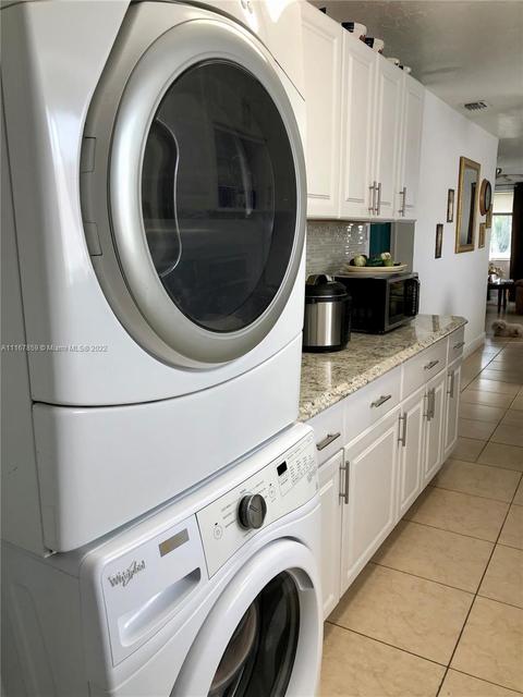 291 E 56th St, Hialeah, FL 33013 photo 12