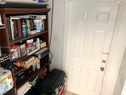 291 E 56th St, Hialeah, FL 33013 photo 15