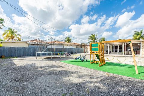 120 E 37th St, Hialeah, FL 33013 photo 24