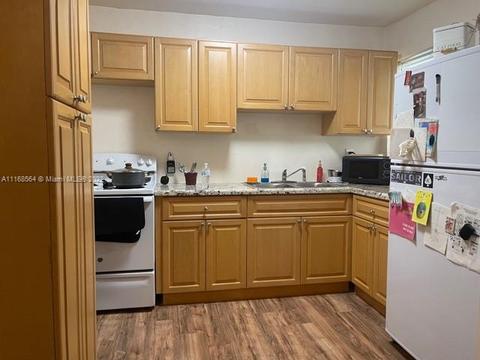 1200 Dunad Ave, Opa Locka, FL 33054 photo 8