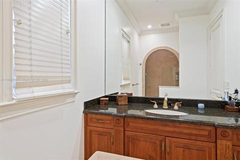 3314 Devon Ct, Miami, FL 33133 photo 51