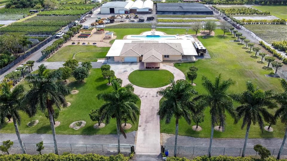 21250 SW 228 St Miami FL 33170 81 Photos MLS A11169938 Movoto 21250-sw-228-st-miami-fl-33170-81-photos-mls-a11169938-movoto
