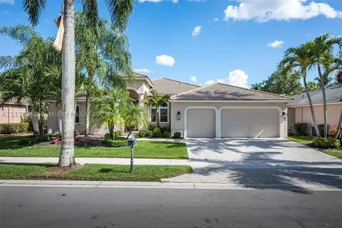 2490 Eagle Run Dr, Weston, FL 33327 photo 1