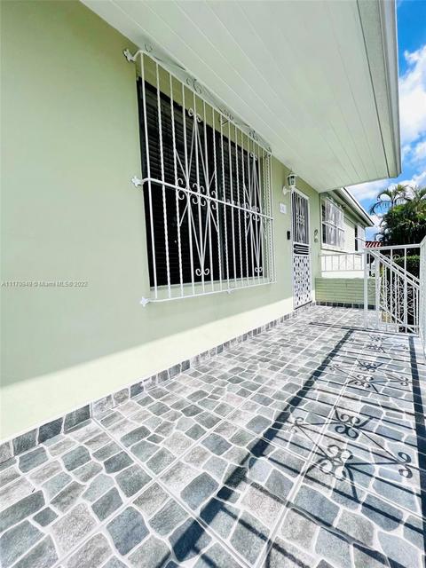 441 E 15th St, Hialeah, FL 33010 photo 5